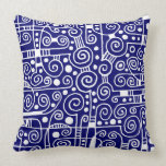 040512 - White on Dp Navy pillows
