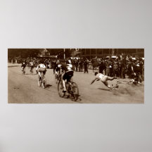 1905 Bicycle Race Wipe Out Print