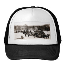 1905 Lumberjacks at work Hat
