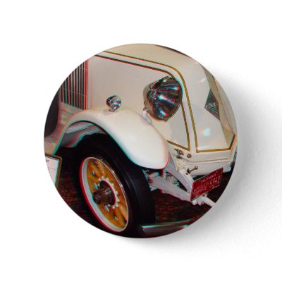 1923 Renault, Anaglyph Button by TheCommitteeTo