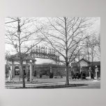 1925 Old Gas Station Print