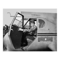 1936 PORTRAIT of AMELIA EARHART Posters