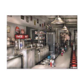 1950's - The Soda Fountain postcard