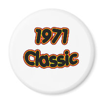 1971 Classic Fridge Magnet