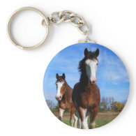 2 clydesdales keychain