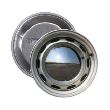 356 Classic car wheel (rim) with chrome hubcap Pin