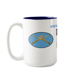 47th Infantry Crest & Rifles Mug zazzle_mug