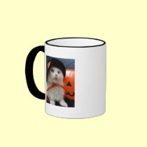 A Cat's Halloween mugs