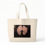 A CLOSEUP SHOT BAG