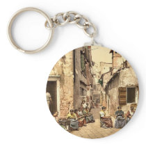 A court yard (Calle dell Angelo a San Martino), Ve Keychain