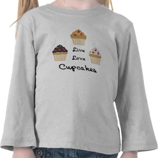 A Cupcakes Live Love shirt