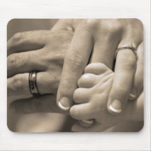 A Family's Wedding Day Mouse Mat