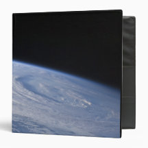 A high-oblique view vinyl binder