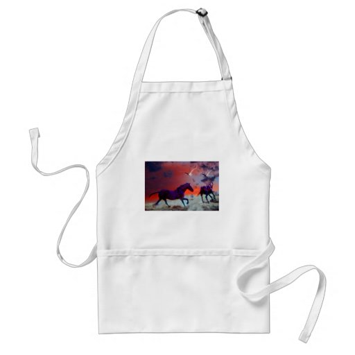 A horses time to go aprons