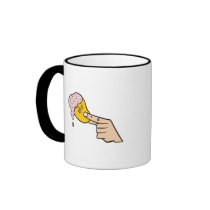 a potato chip with dip mugs