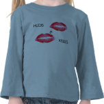 ABRAZOS Y CAMISETAS DE LOS BESOS PARA TODOS