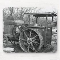 Advance Rumely Tractor, 1936 Mouse Pad