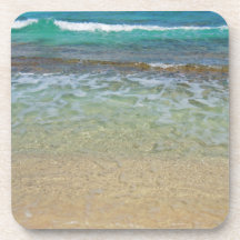 Aguas tranquilas de la playa posavasos