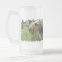 Airedale heló la taza