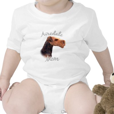 Airedale Terrier Mom 2 Tshirt by GreyWolfCreation