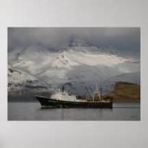 Alaska Juris, Fishing Trawler in Dutch Harbor, Ala Print