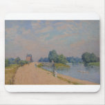 Alfred Sisley The Road to Hampton Court 1874 Mousepad