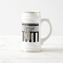 Alice In Wonderland Queen of Hearts Grunge Mugs