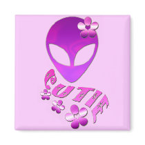 *Alien Cutie* Magnet
