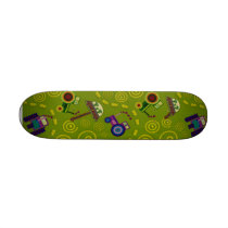 Alien Invasion on the Farm Skateboard
