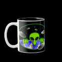 Alien Kilroy mugs