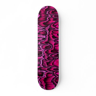Alien Skin (metallic pink 02) - Skateboard by MeyeART