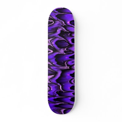 Alien Skin (metallic purple 02) - Skateboard by MeyeART