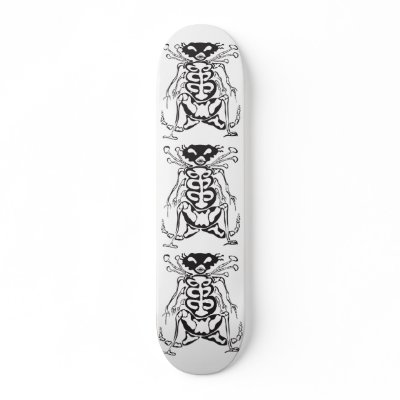 alien with two tails skate deck by amandaingram33