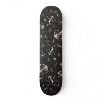 Aliens Everywhere in Space Skateboard