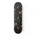 Aliens Everywhere in Space Skateboard