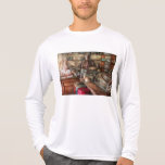 Americana - Store - Looking after the shop Tshirt