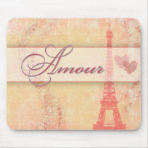 Amour in Paris Mousepads