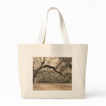 An Arch of Oakes Tote Bags