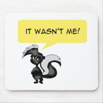 Angry skunk mousepads