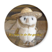 Annie's Garden Hat Refrigerator Magnet