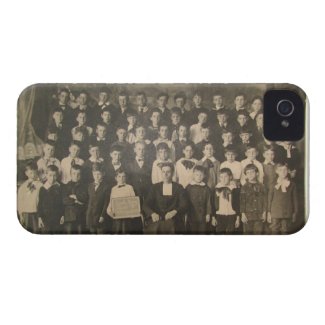 Antique Class Photo ~ iPhone 4 CaseMate Barely