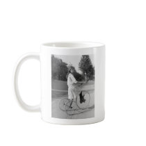 Antique Tricycle Girl, 1913 Mug