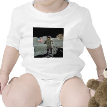 Apollo 17 Astronaut in the Taurus Littrow Valley T Shirts