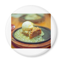 Applebees Sizzling Apple Pie Magnet