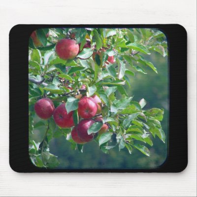 Apples Mousepad by angelandspot