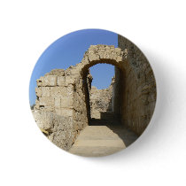 Arc in ancient Caesarea Pins