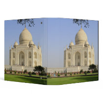 Asia, India, Uttar Pradesh, Agra. The Taj 7 Binders