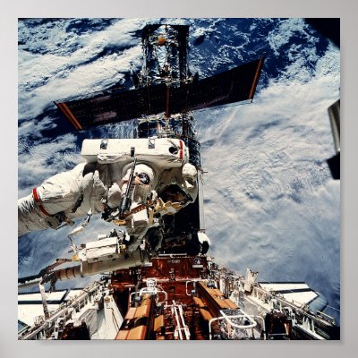 Astronaut working on the Hubble Space Telescope Print
