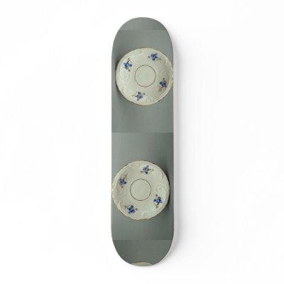 Attractive saucer plate with flower design skateboards by inspirelove