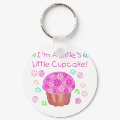 Auntie's Cupcake Key Chain by girl_stuff